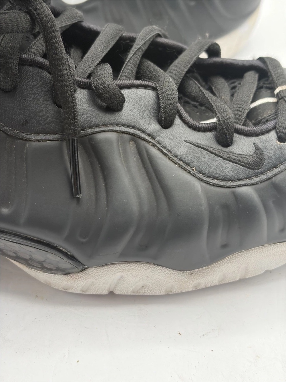 Nike Foamposite Pro “Dr. Doom” Black/White 624041-006 Men’s Size 8.5 - Picture 7 of 16